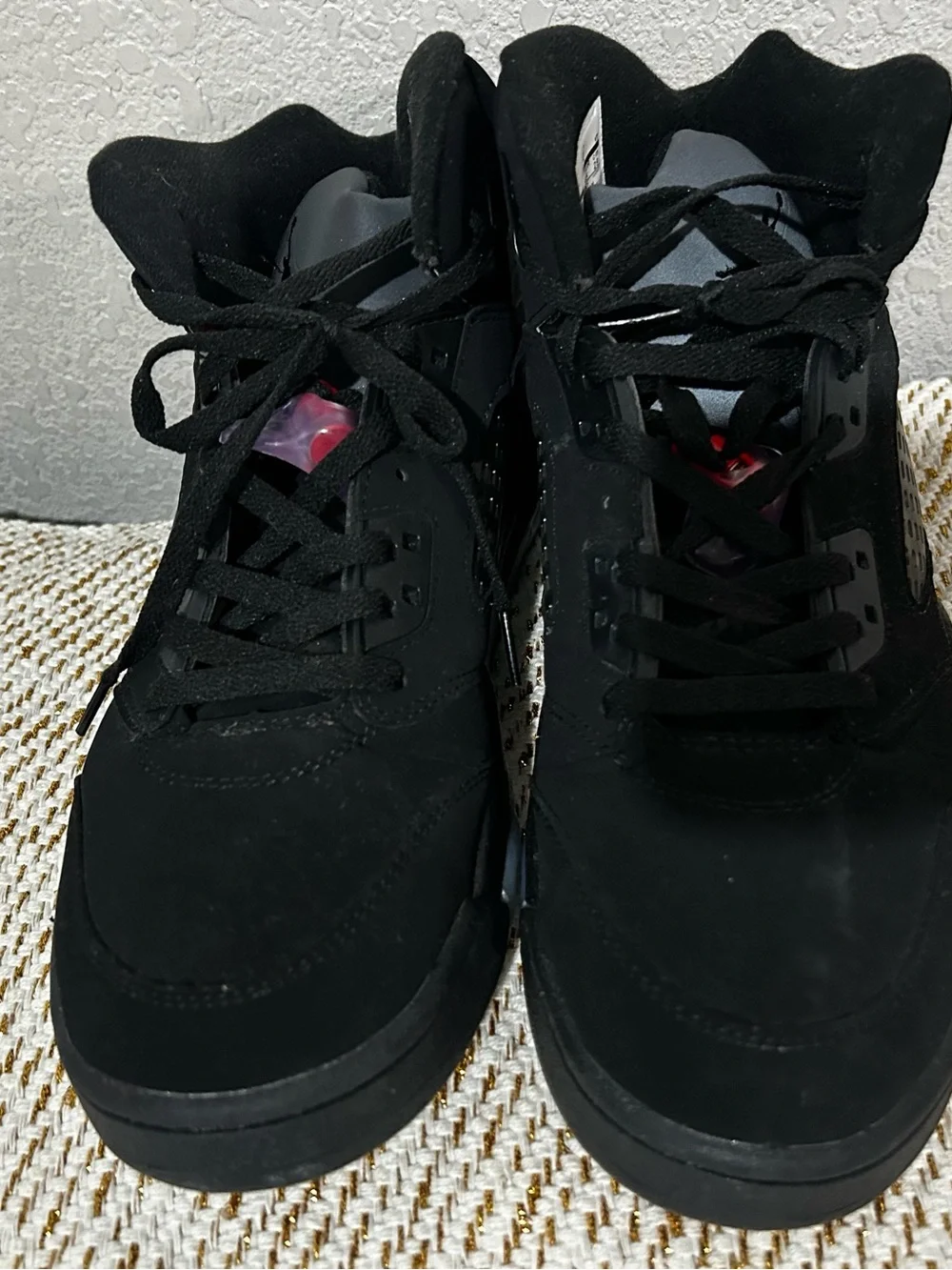 Jordan Black Tag Label Sneakers